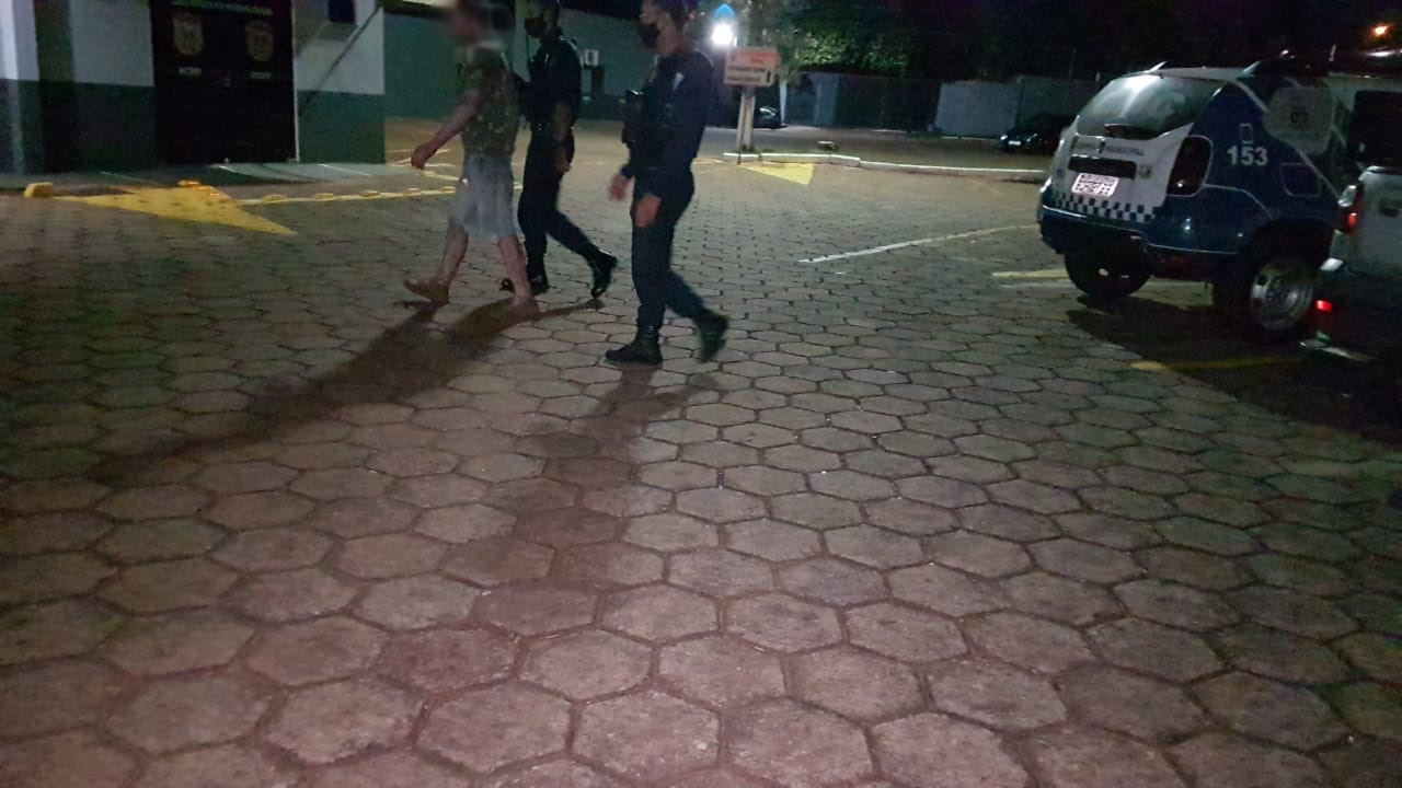 Ao N O Aceitar Fim De Relacionamento Homem Vai Casa Da Ex E A Agride