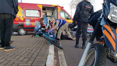 Ciclista Fica Ferido Ao Se Envolver Em Acidente Motocicleta Na Av