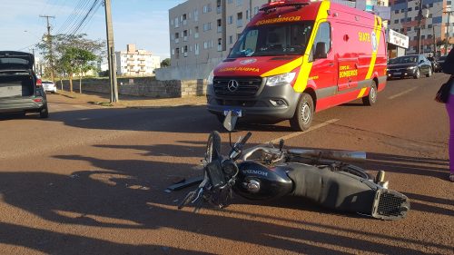 Motociclista fica ferido em acidente de trânsito na Avenida das Torres