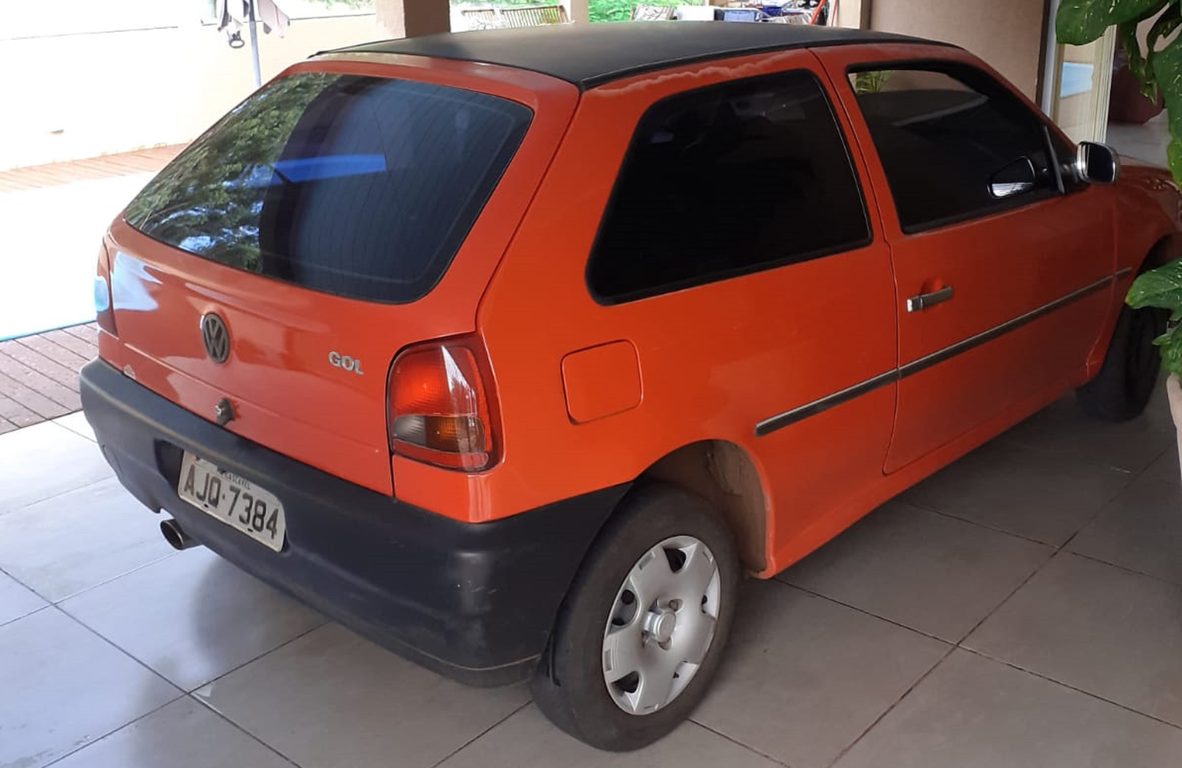 Gol Vermelho Placas Ajq Furtado Na Rua Bar O Do Cerro Azul