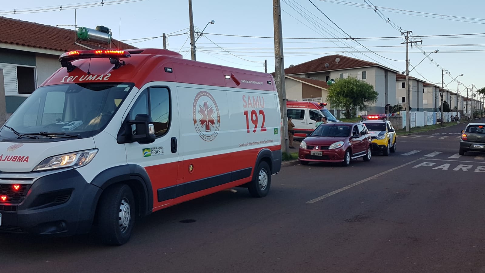 Em Surto Homem Causa Transtornos No Riviera E Precisa Ser Contido