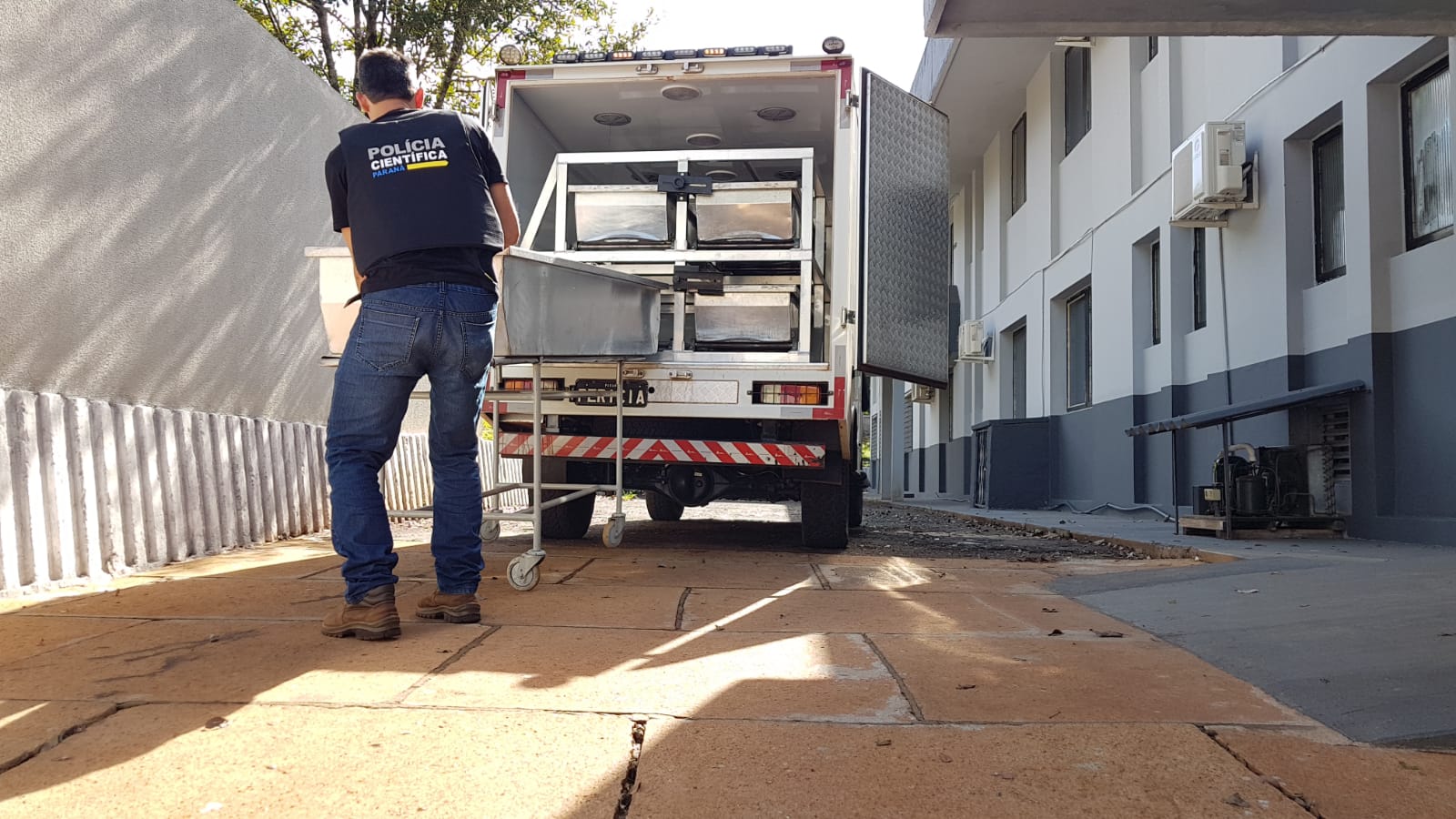 Corpo de Natalino Oliveira assassinado em Lindoeste é encaminhado ao