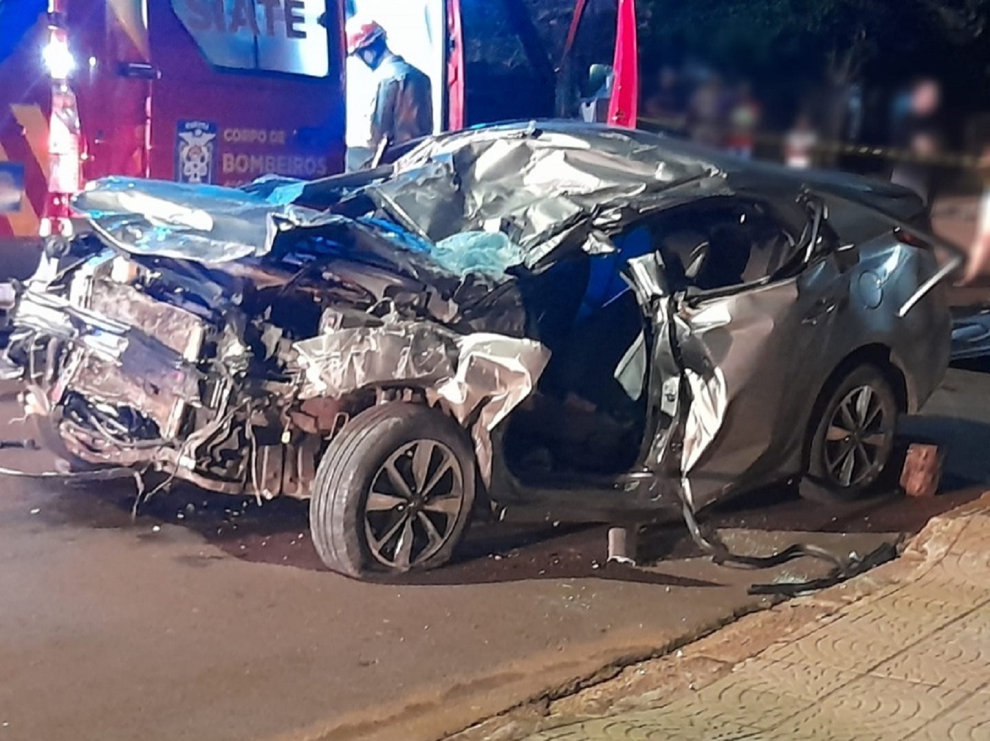 Mulher Morre E Tr S Ficam Gravemente Feridas Ap S Acidente Entre Carro