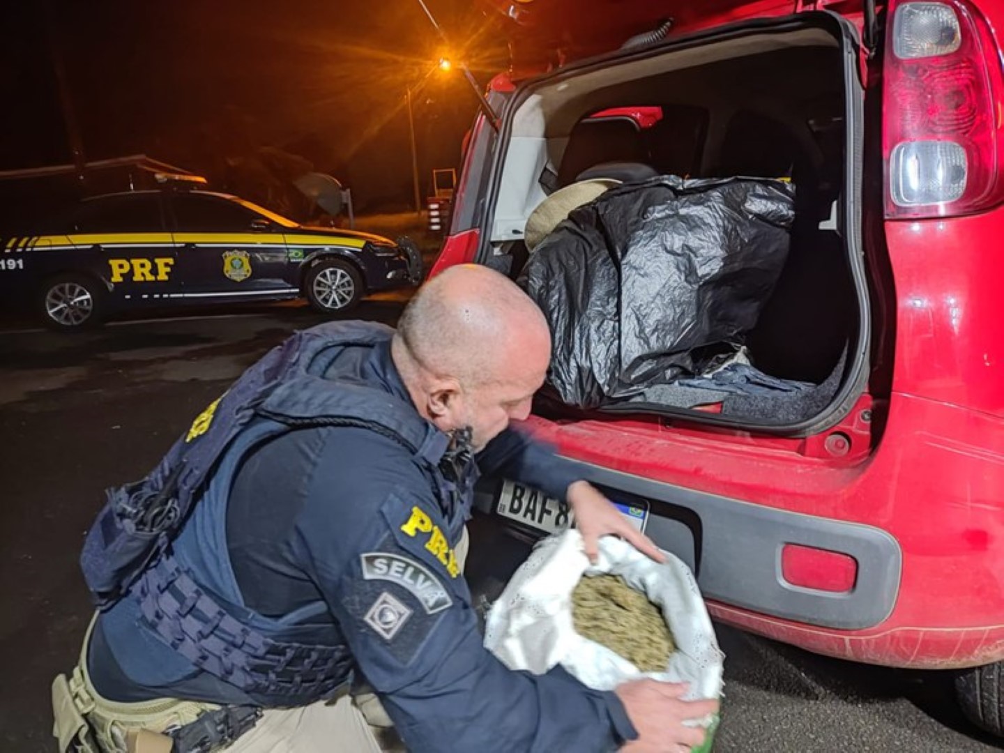 Durante Final De Semana Prf Apreende Tonelada De Maconha Mil