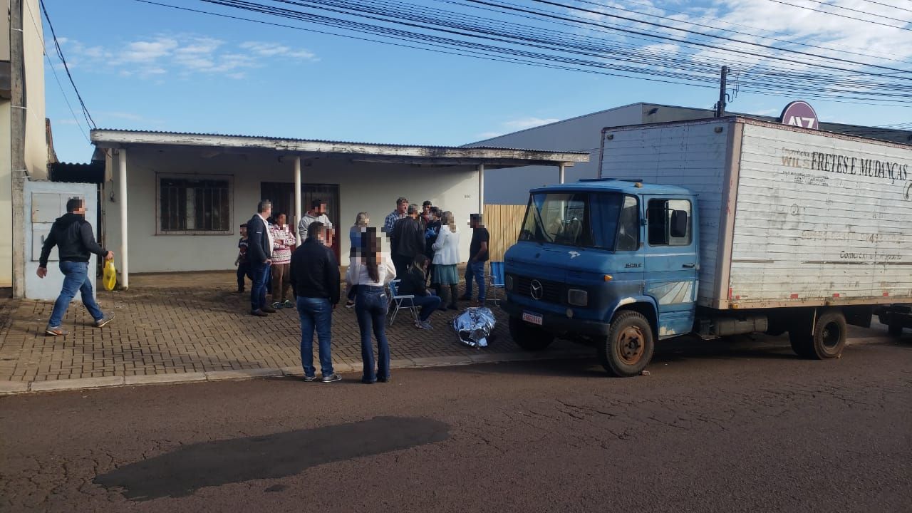 Caminhoneiro Morre Ap S Sofrer Parada Cardiorrespirat Ria Enquanto