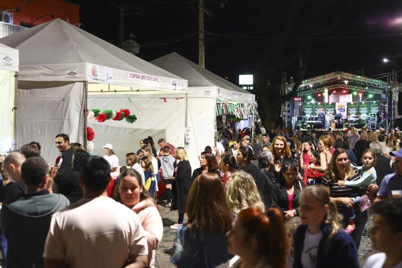 Festa Celebra Anos Da Imigra O Italiana No Bairro Santa Felicidade