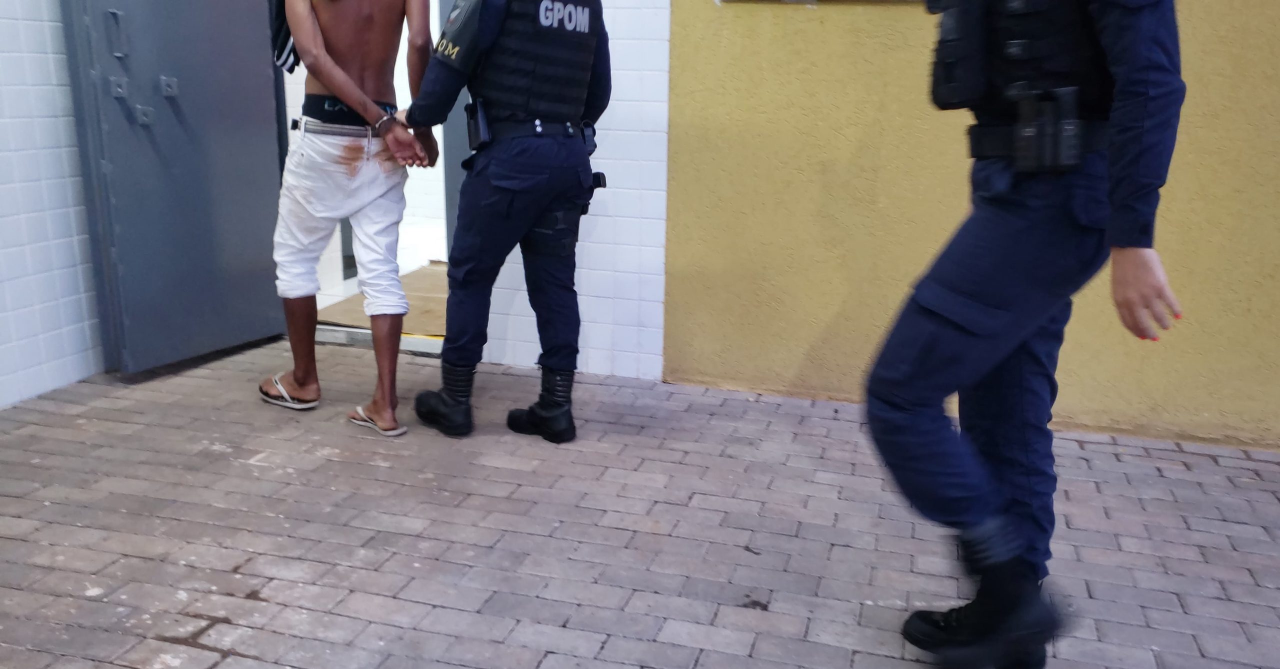 Homem Medida Protetiva Contra A Tia Preso Ao Tentar Invadir