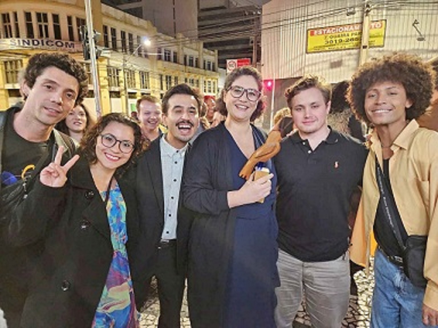 Troféu Gralha Azul consagra Curso Técnico de Teatro do Colégio Eleodoro