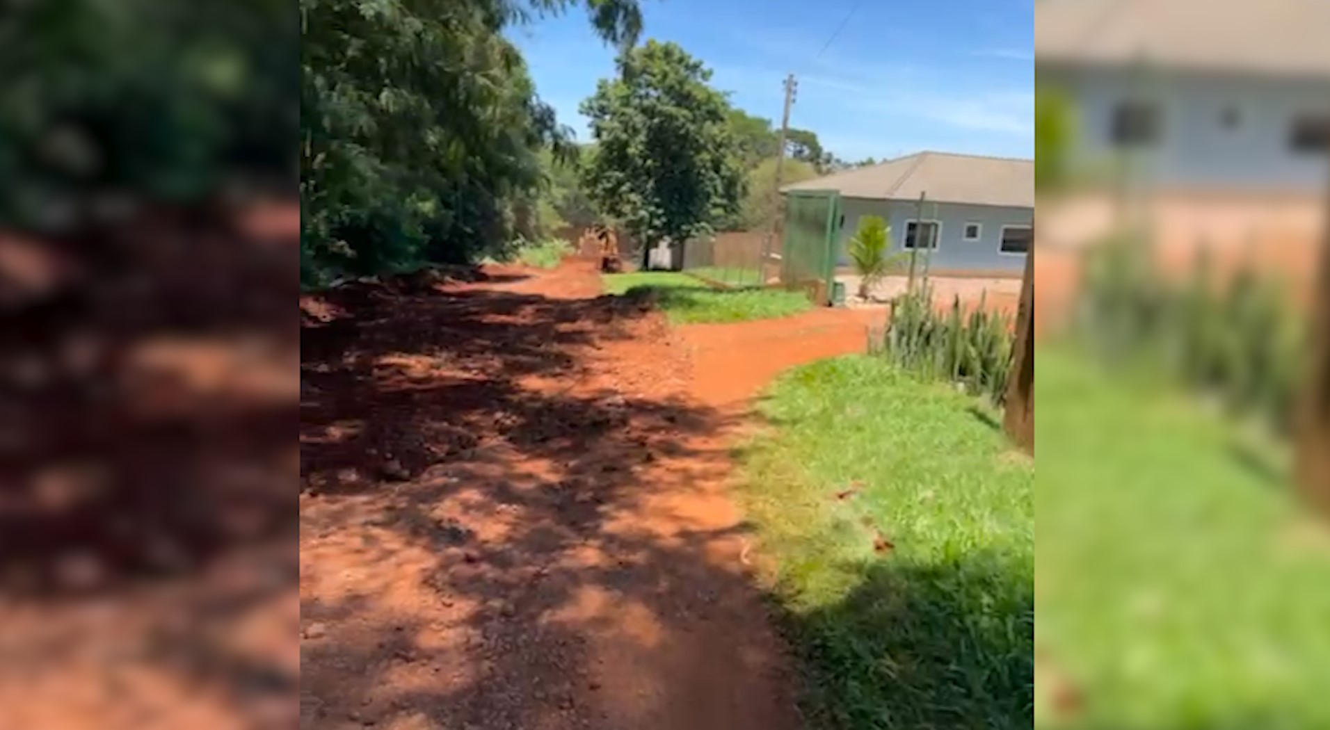 Moradores do Lago Azul contratam máquina particular para arrumar a rua