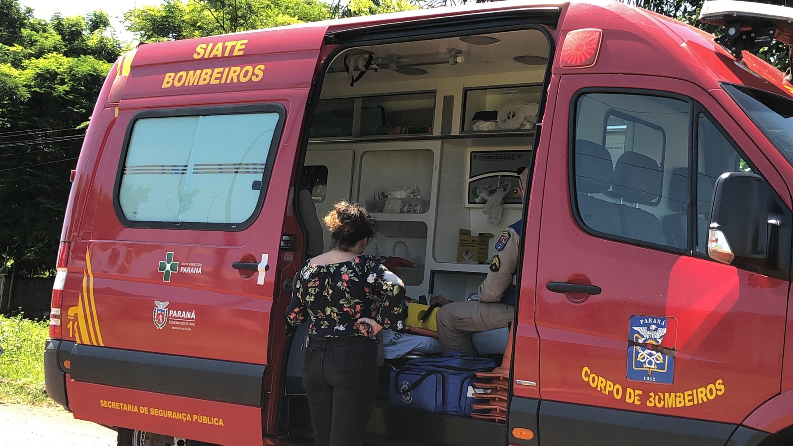 Ap S Sofrer Queda De Moto Rapaz Fica Ferido No Santa Felicidade Cgn