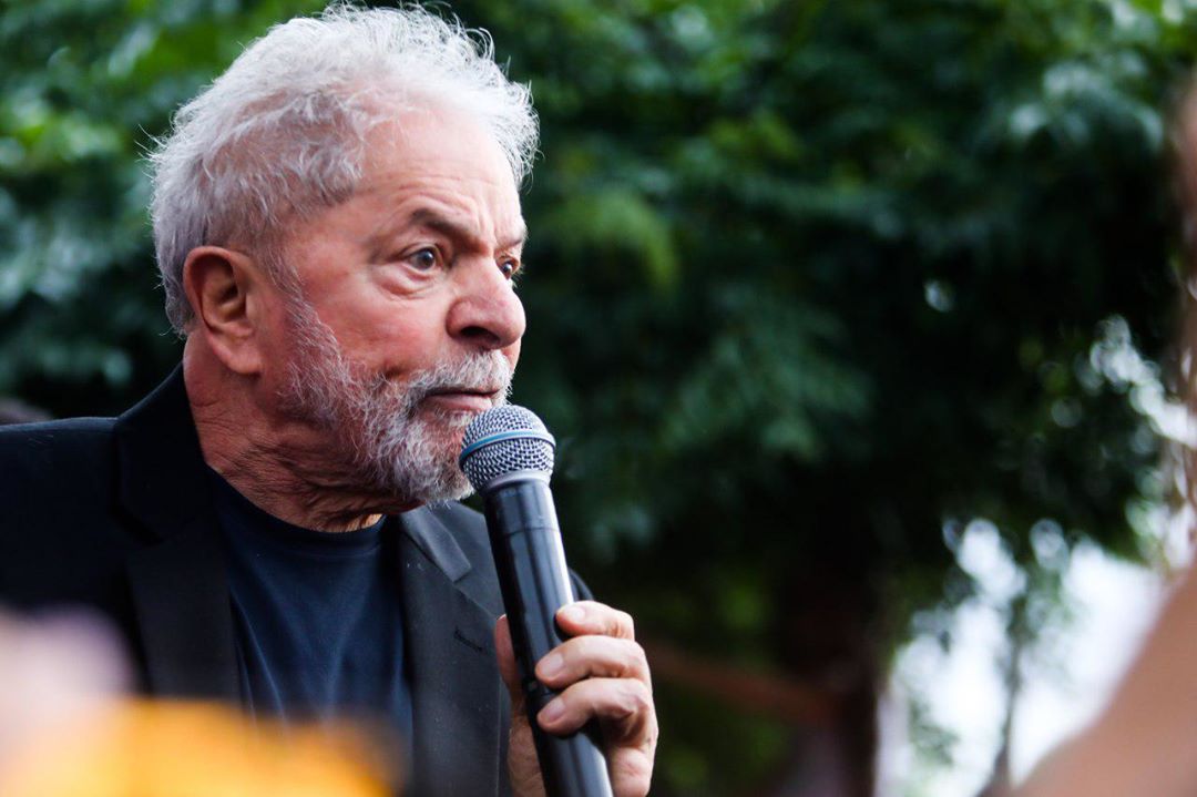 Imagem referente a Em discurso, Lula ataca ministro Sérgio Moro e procurador Dallagnol