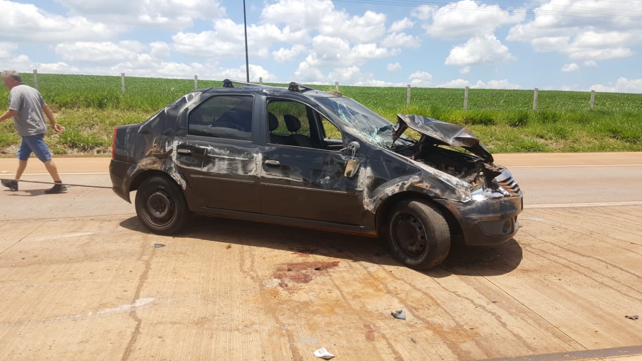 Carro com placas de Cascavel capota na BR-163 e duas pessoas se ferem; Mulher tem estado grave - CGN