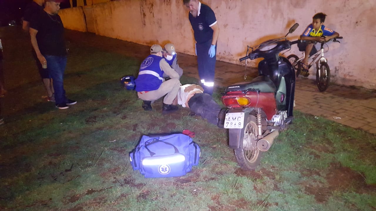 Imagem referente a Bombeiros socorrem motociclista ferido no Bairro Interlagos