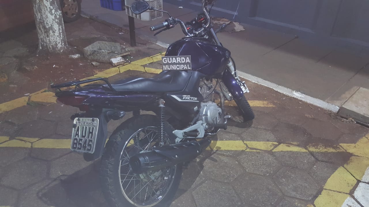 Imagem referente a Guarda Municipal recupera motocicleta na Avenida Tancredo Neves