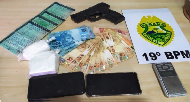 Imagem referente a Polícia prende em Assis casal que comprou 300 gramas de cocaína em Goioerê