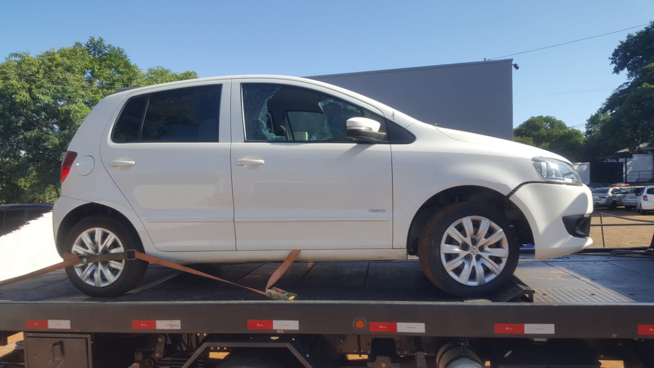 Imagem referente a Veículo Fox roubado à mão armada é recuperado pela PM no Periolo