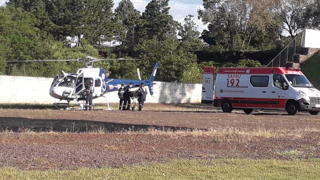 Imagem referente a Vítima de grave acidente na BR-277 é trazida de helicóptero ao HU