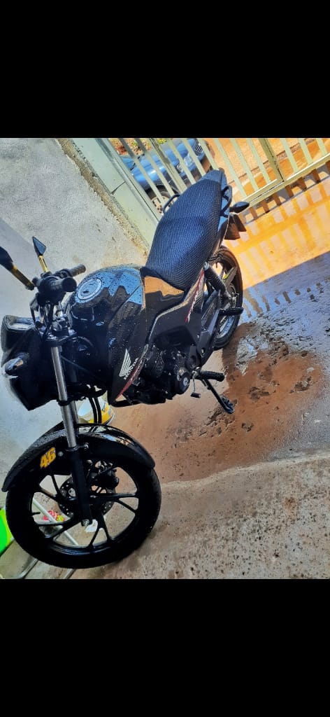 Imagem referente a Motocicleta é furtada no Brasmadeira