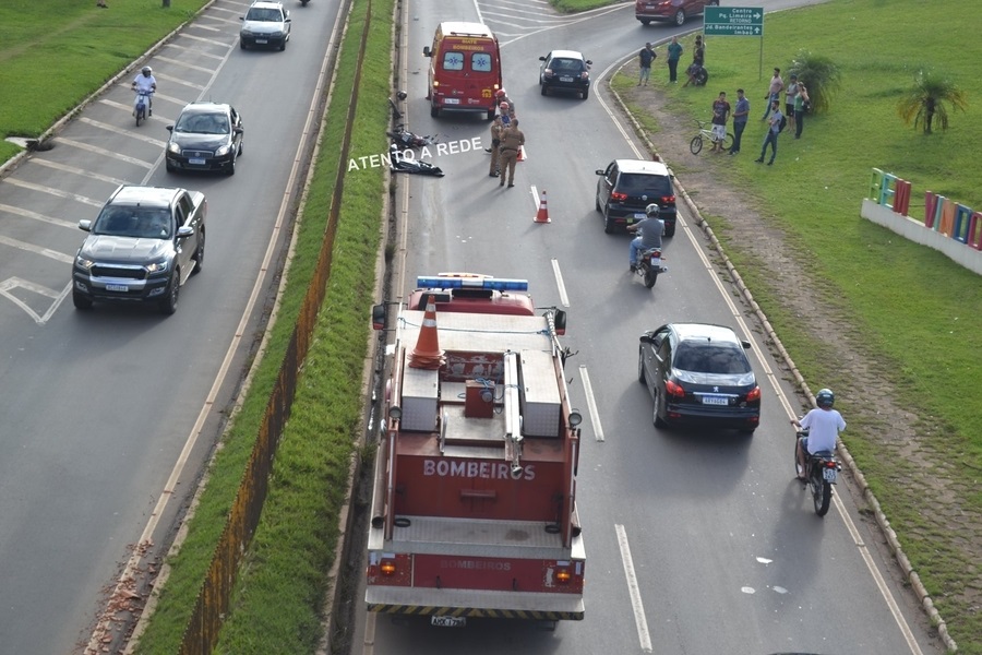 Imagem referente a Caminhoneiro foge após acidente com morte na PR-160, em Telêmaco Borba