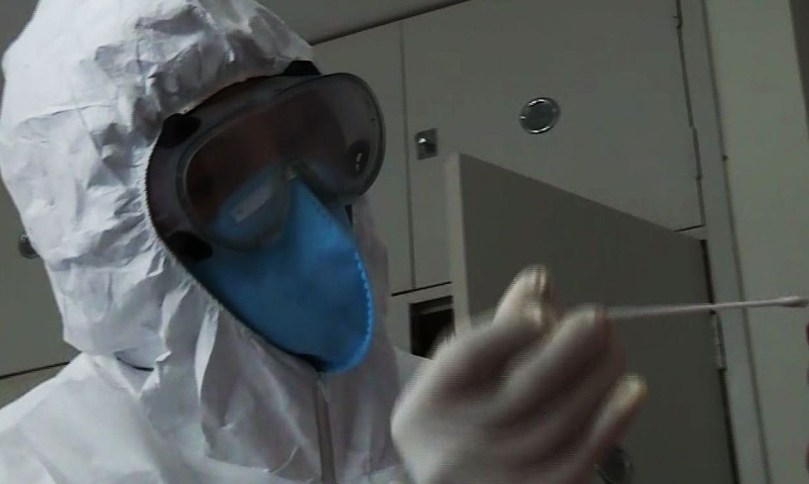 Imagem referente a Paciente que fez transplante renal e tem suspeita de contaminação pelo Novo Coronavírus segue internada com uso de oxigênio