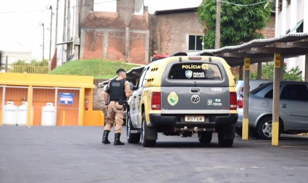Imagem referente a PM é acionada para intervir em briga de casal, em Umuarama