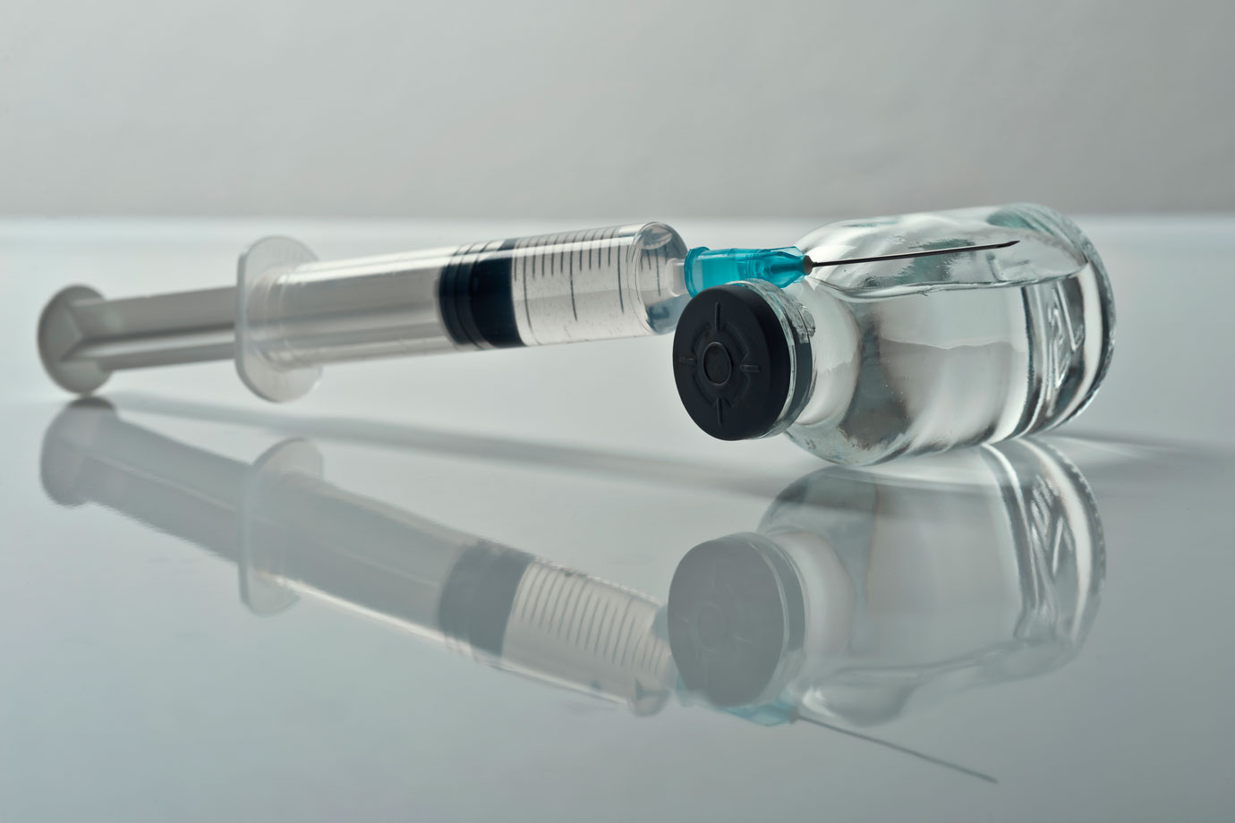 Imagem referente a Vacina contra covid-19 desenvolvida em Oxford será testada no Brasil