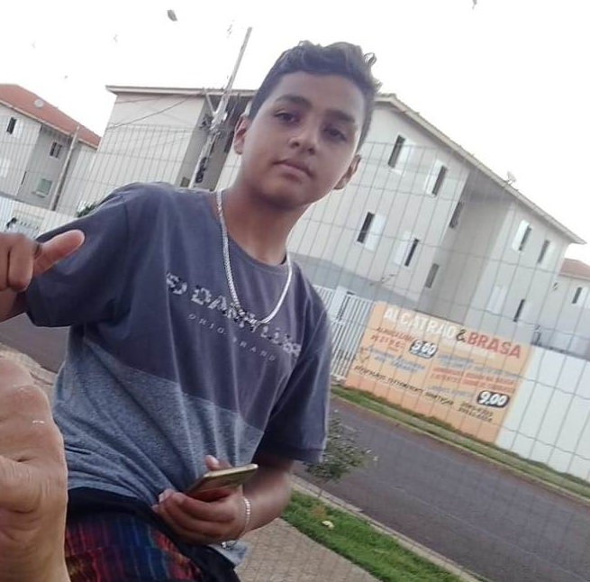 Imagem referente a Família procura Gustavo da Silva Maciel, de 12 anos