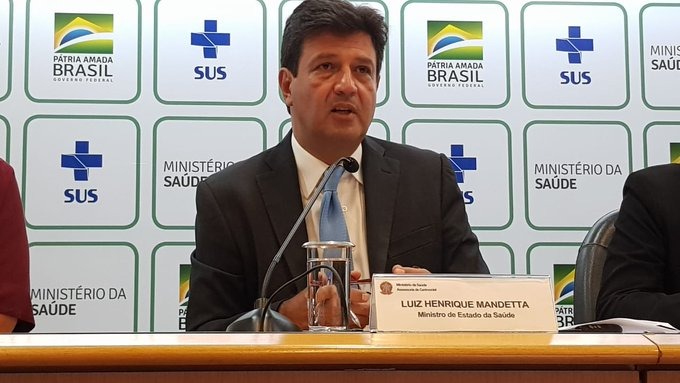 Imagem referente a Mandetta diz que foi pressionado por 2 médicos a editar protocolo de cloroquina