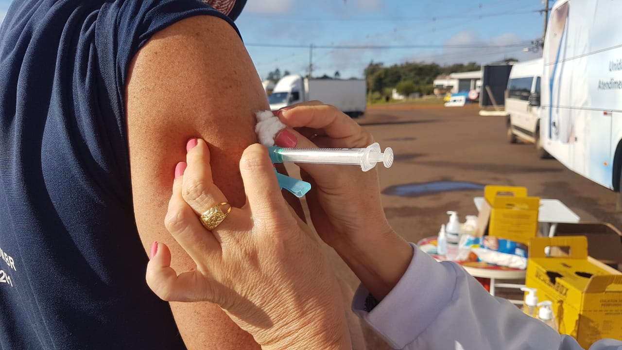 Imagem referente a Vacinação contra gripe é estendida até 30 de junho