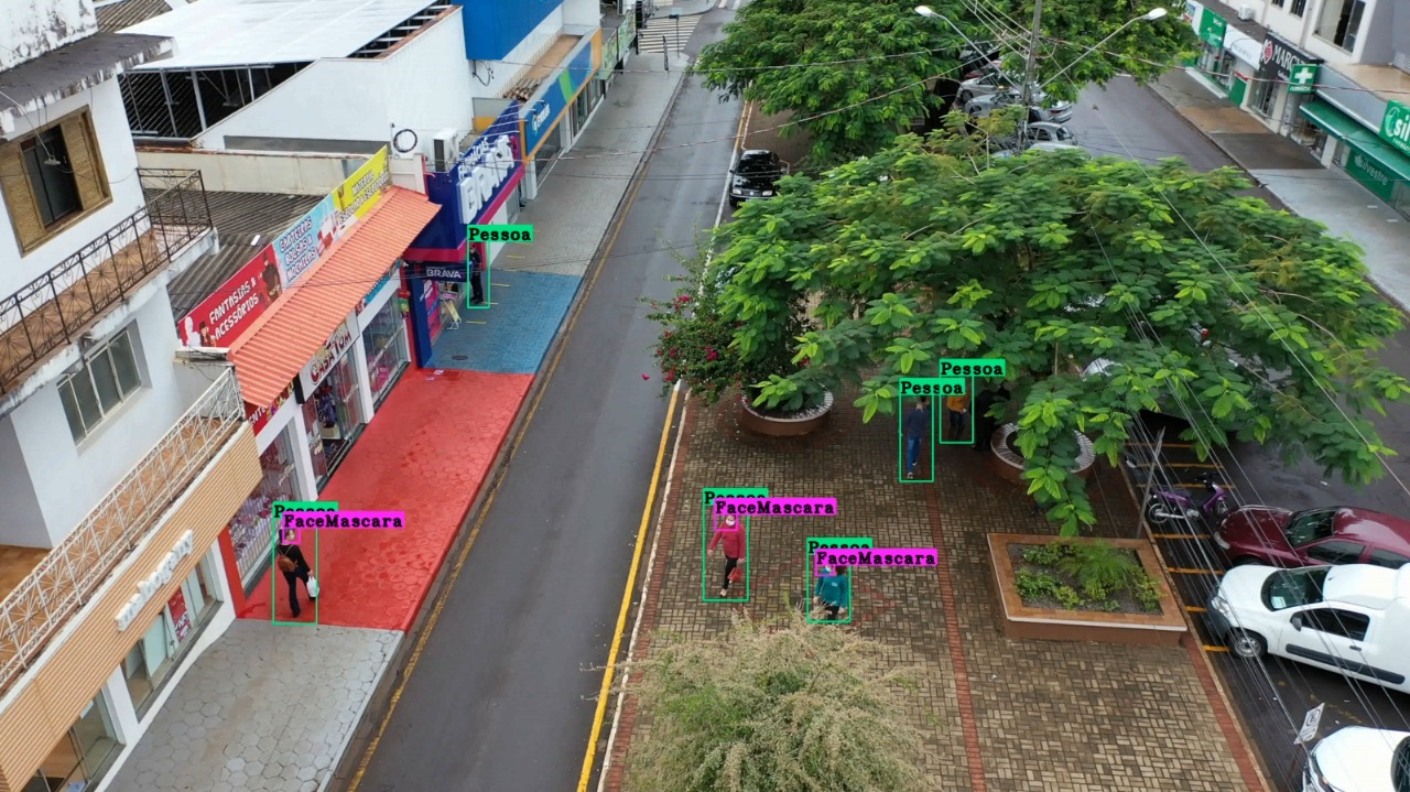 Imagem referente a Startup usa inteligência artificial em drones para identificar pedestres sem máscaras