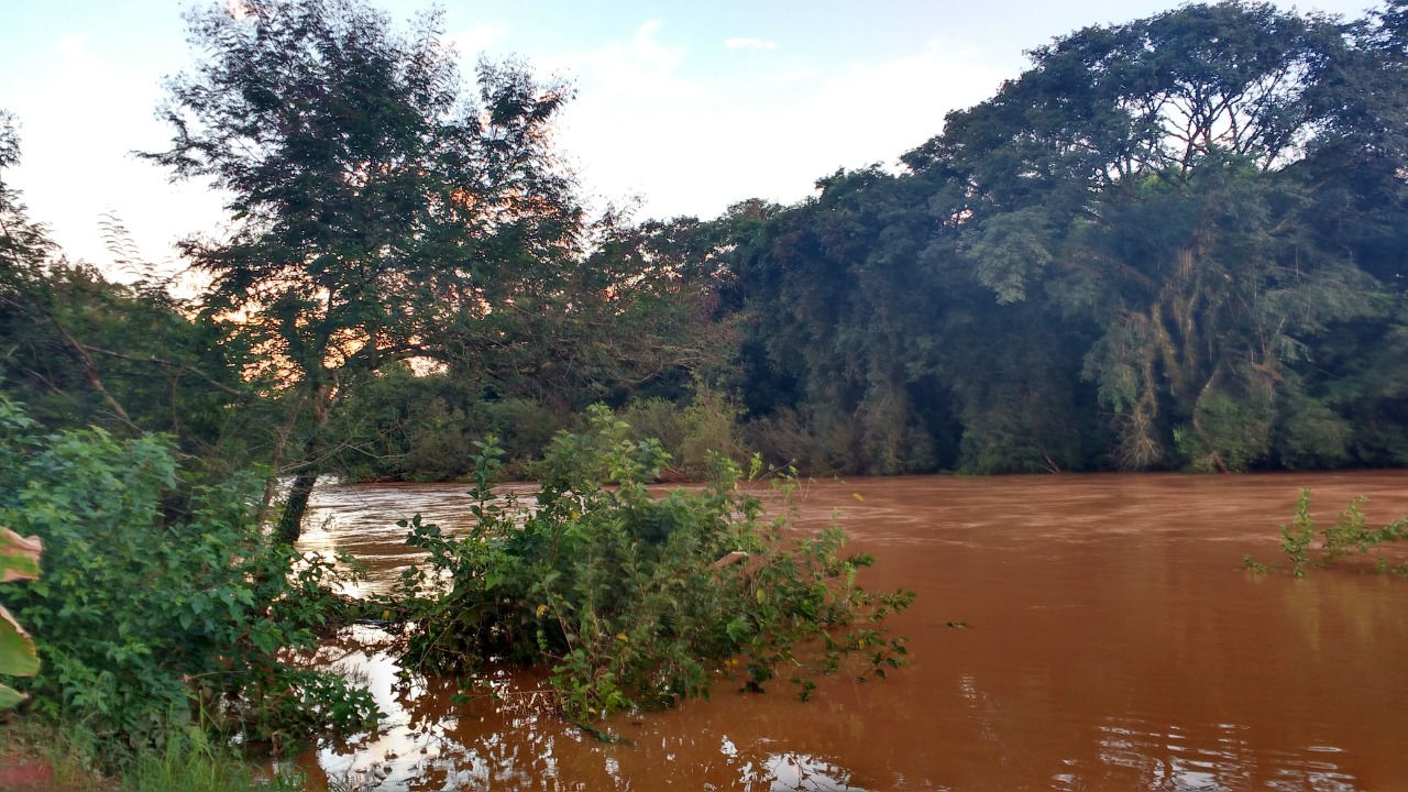 Imagem referente a Campus Beltrão: Unioeste monitora qualidade do principal rio do Sudoeste
