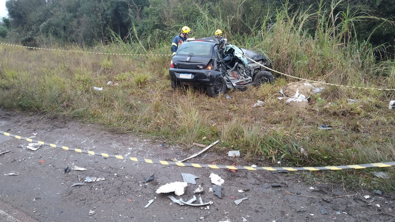 Imagem referente a Jovem de 23 anos morre em grave acidente contra ônibus em Curitiba
