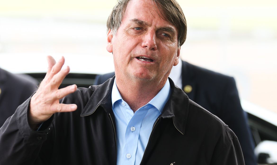 ‘Fofoca’, diz Bolsonaro sobre especulação de que Maia pode virar ministro