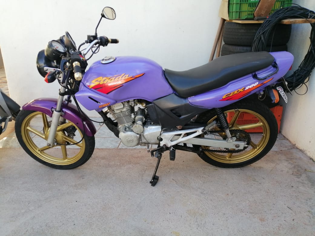 olx cb 200