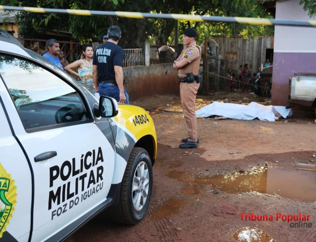 Imagem referente a Homem é morto a tiros em plena luz do dia na Vila Bras, em Foz do Iguaçu