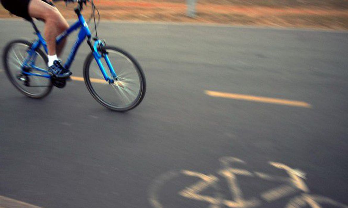 Imagem referente a Brasileiro sem carro acha mais seguro usar bicicleta durante pandemia