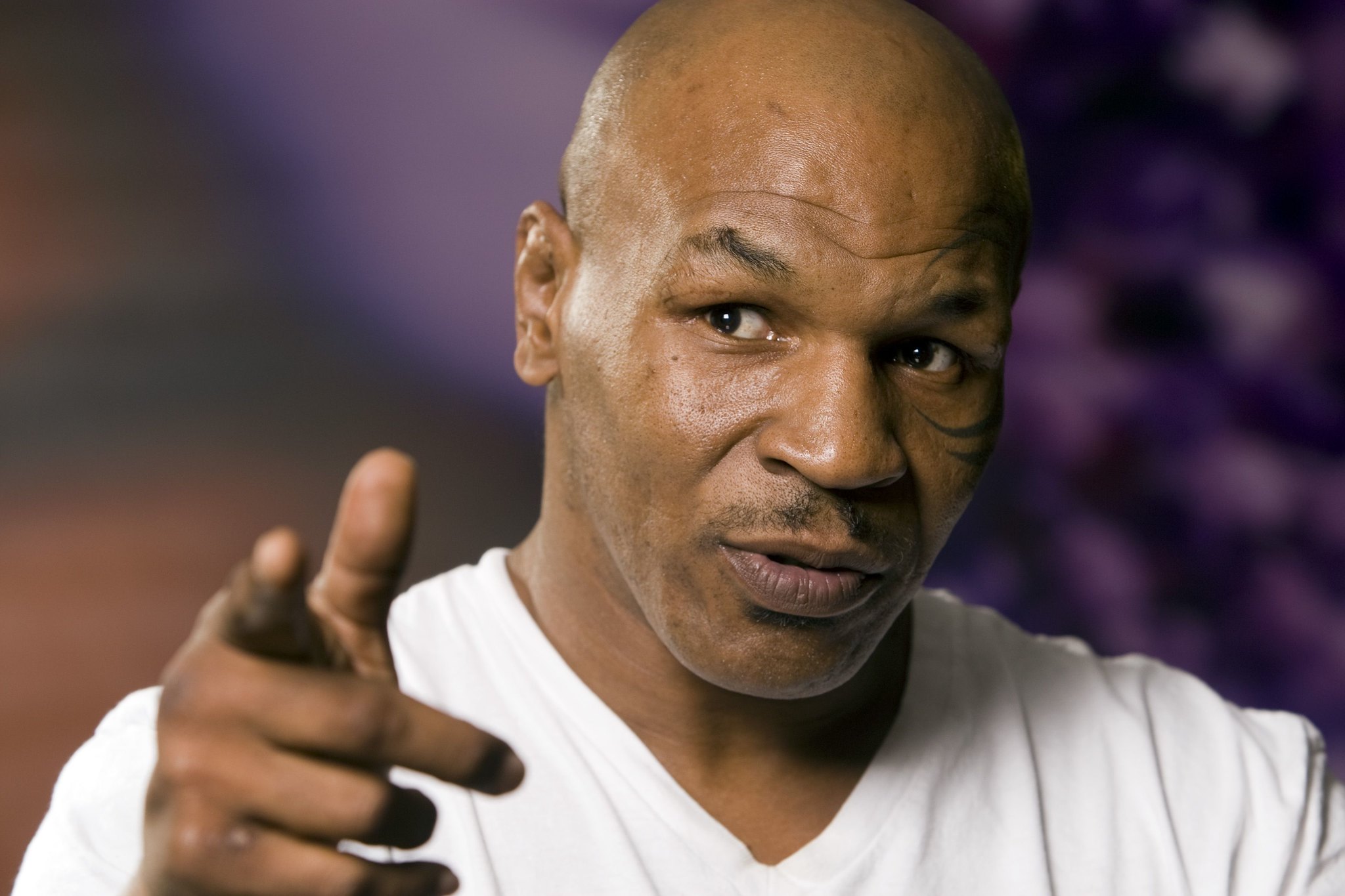 Imagem referente a Mike Tyson provoca Roy Jones Jr. antes de duelo: ‘Sábado é o acerto de contas’
