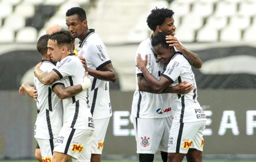 Imagem referente a Embalado, Corinthians vence e afunda o Botafogo na zona de rebaixamento