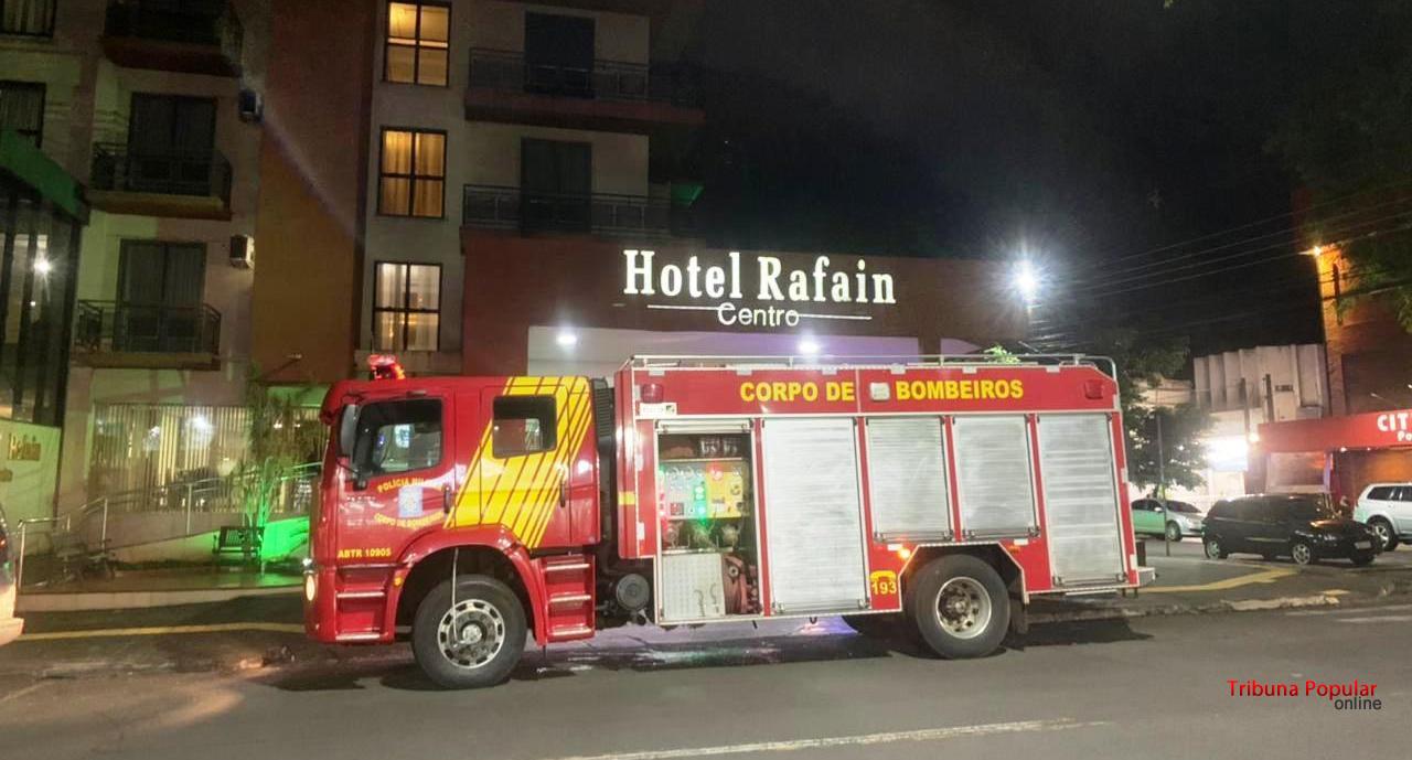Imagem referente a Princípio de incêndio na cozinha de hotel mobiliza o Corpo de Bombeiros, em Foz do Iguaçu