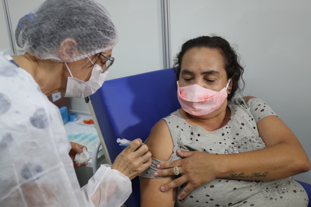 Imagem referente a Confira o cronograma de vacinação contra a Covid-19 em Cascavel