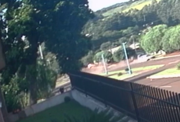 Imagem referente a Câmera registra acidente que matou homem em Catanduvas; corpo foi encaminhado para o IML de Cascavel