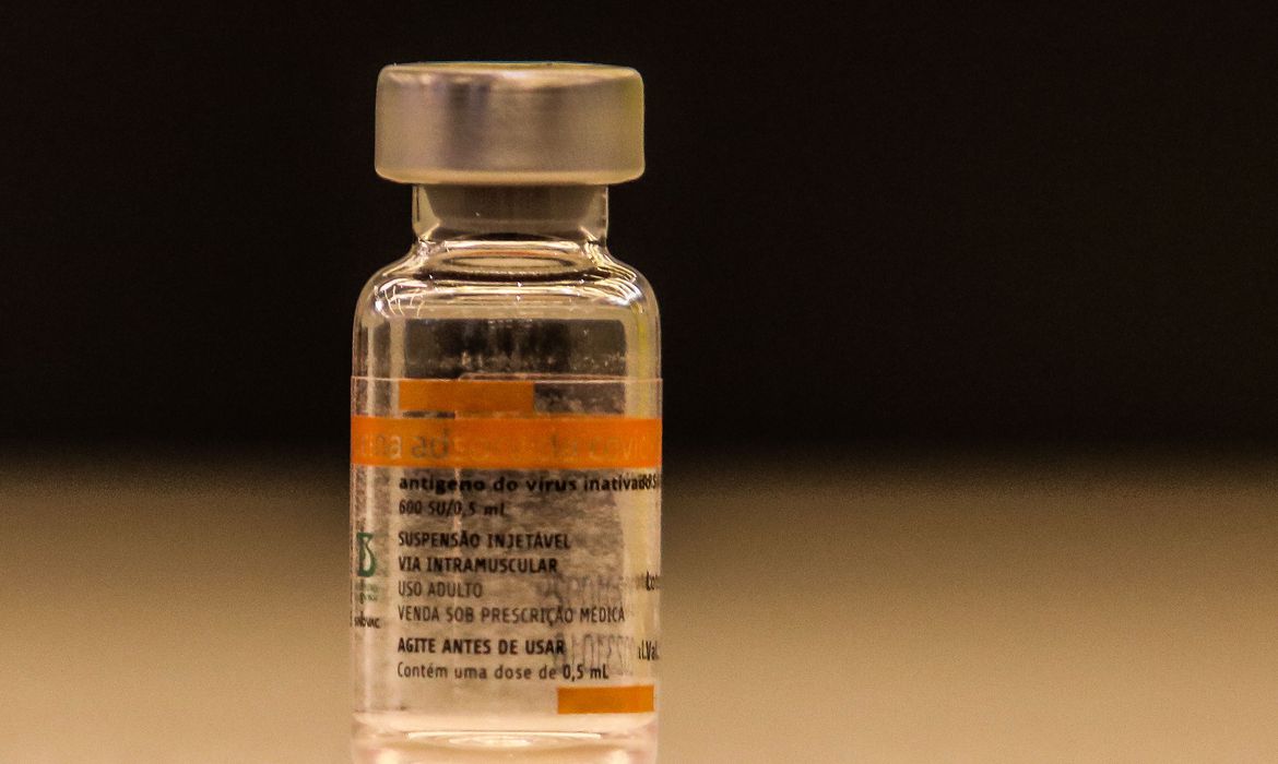 Imagem referente a Butantan entrega mais 1 milhão de doses de vacina contra covid-19