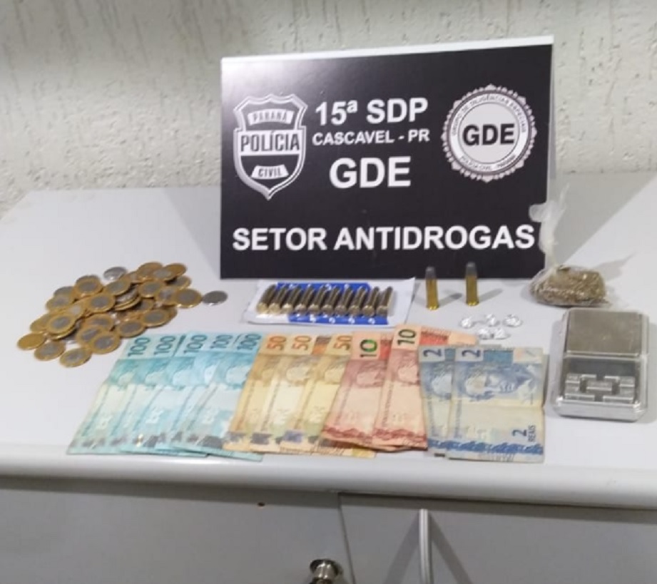 Imagem referente a GDE apreende drogas em ação no Bairro Santa Cruz