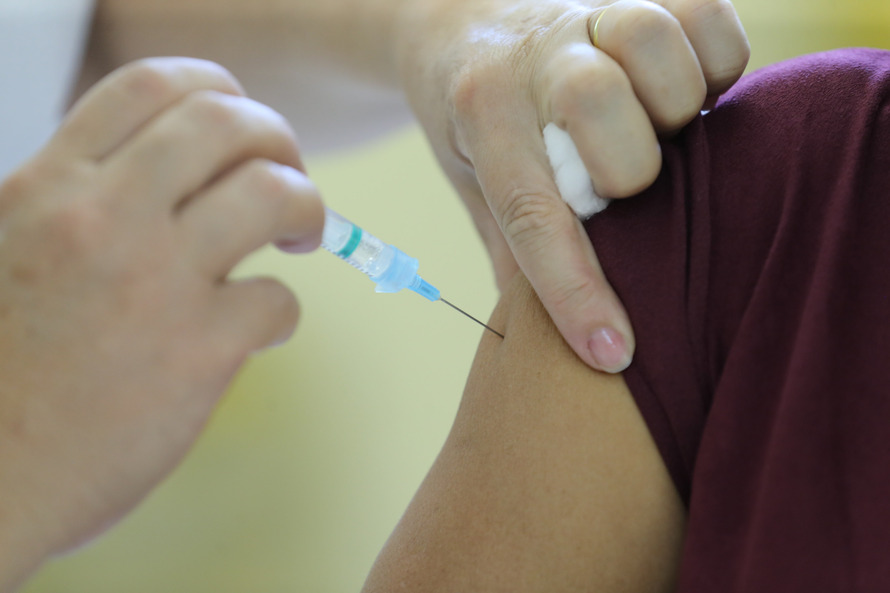 Imagem referente a Covid-19: Coordenadora do PMI explica andamento da vacinação em Cascavel