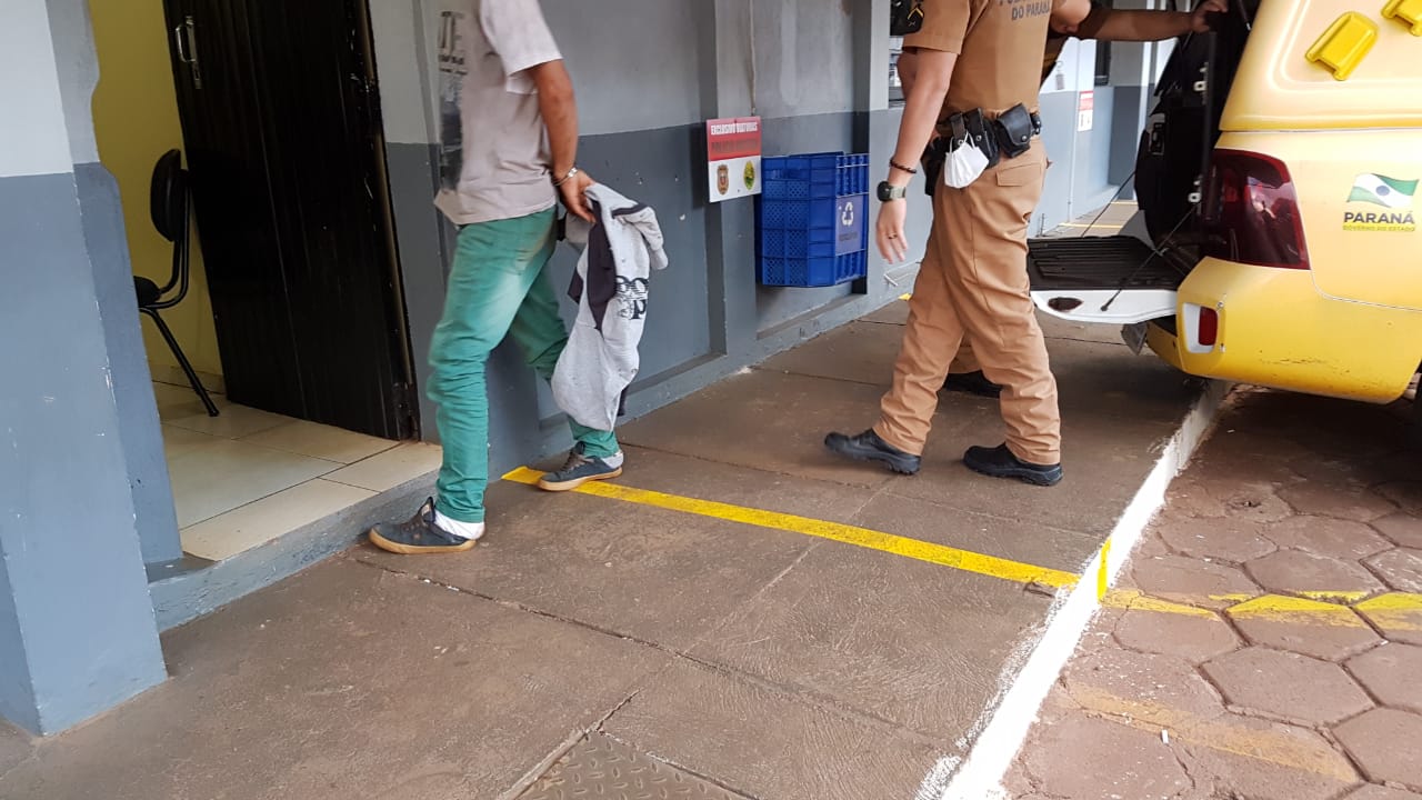 Imagem referente a Devendo pensão alimentícia, homem é preso pela PM no Bairro Santos Dumont