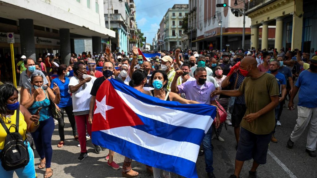 Imagem referente a Quem chora por ti, Cuba? – por Caio Gottlieb