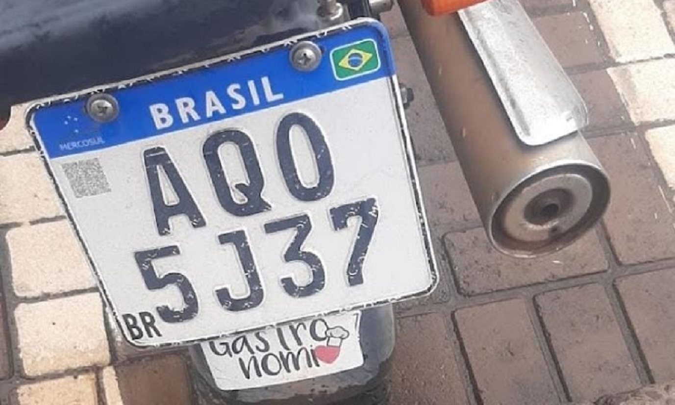 Imagem referente a Motocicleta de placas AQO-5J37 foi furtada no Centro