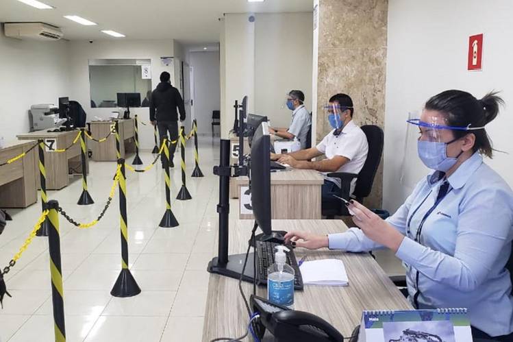 Centrais de Relacionamento da Sanepar abrem neste sábado