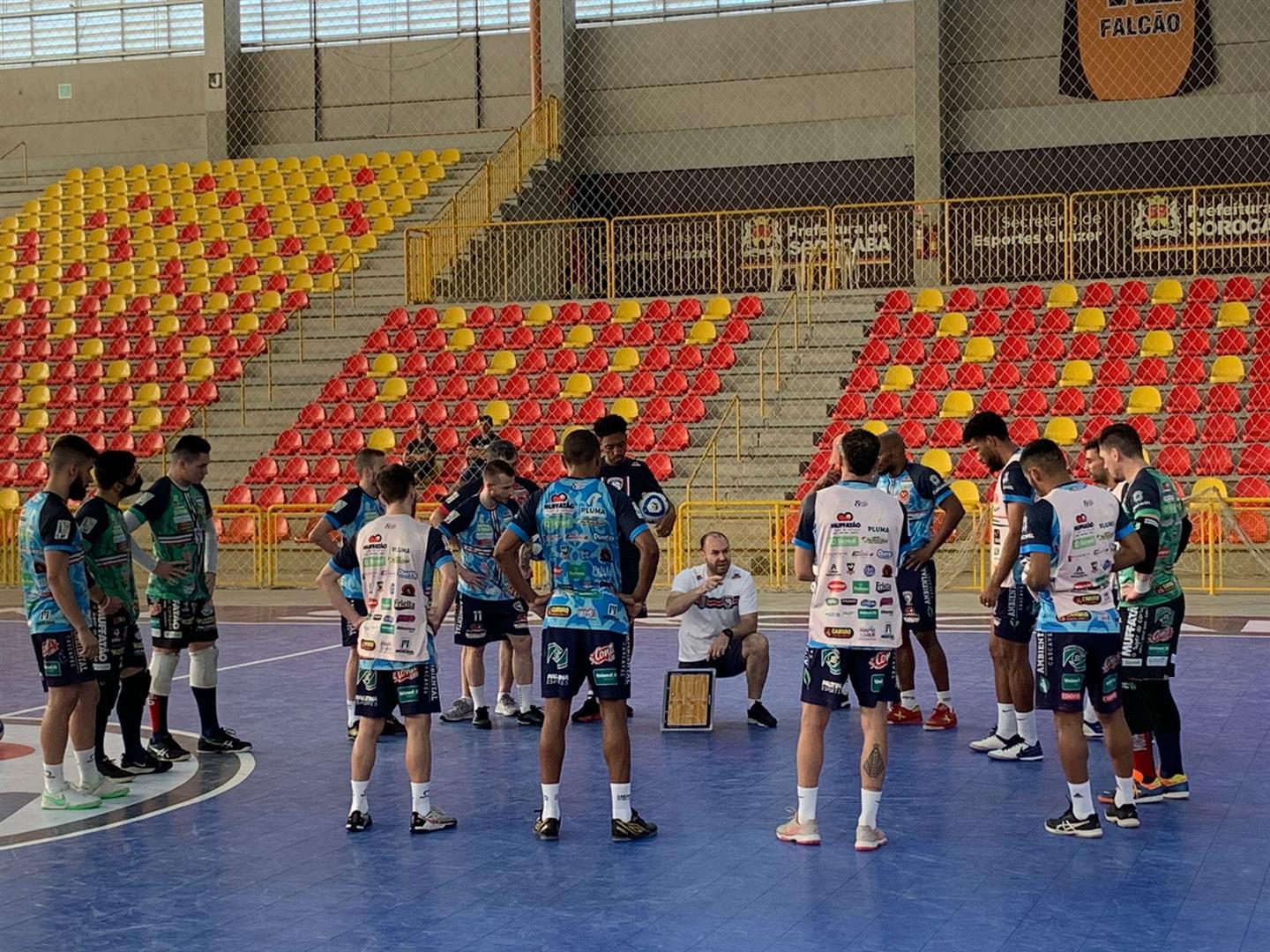 Imagem referente a Na Arena Sorocaba, Cascavel Futsal faz treino preparatório para a decisão da LNF contra o Magnus