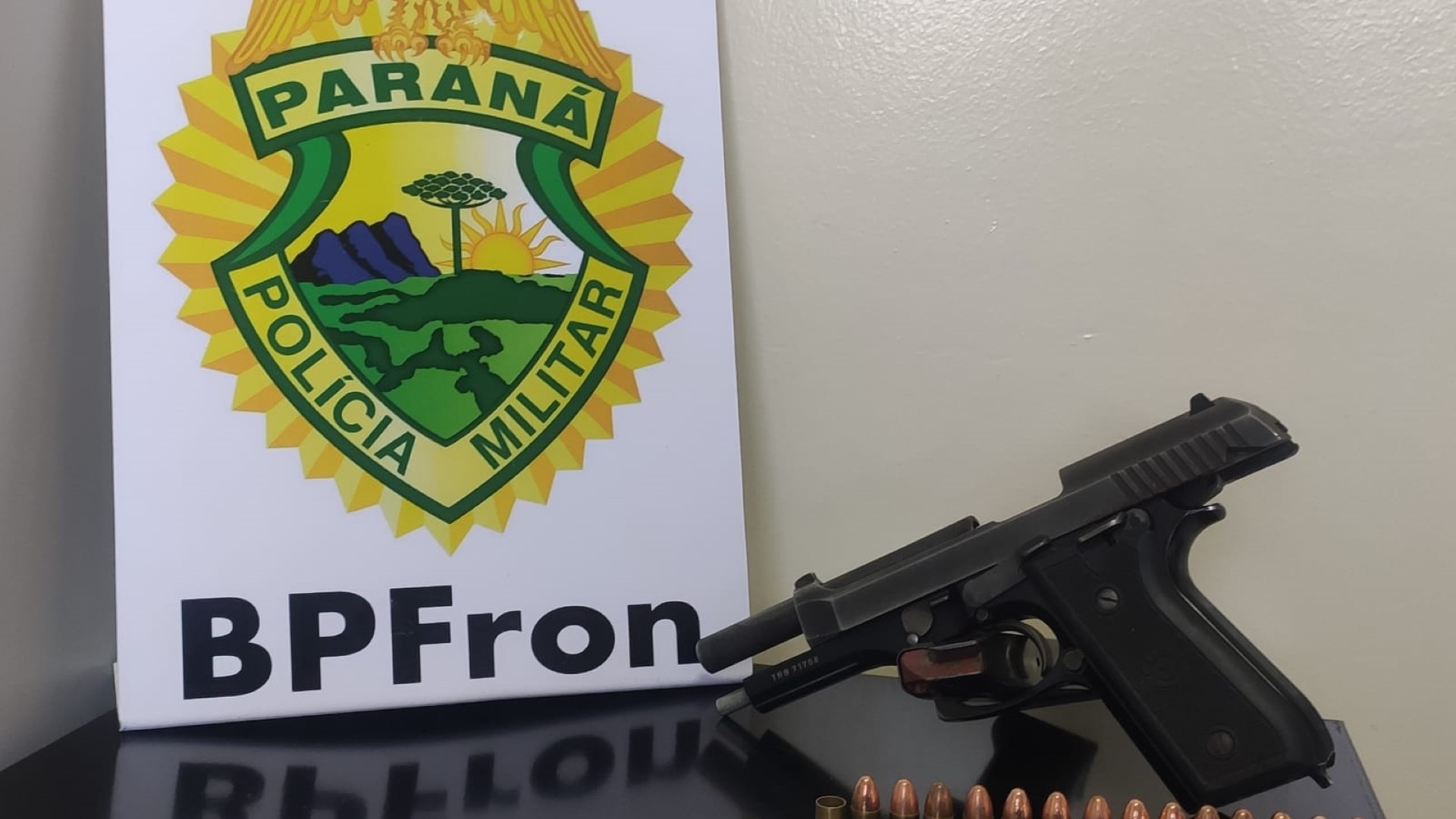 Imagem referente a BPFron apreende arma de fogo e munições em Francisco Alves